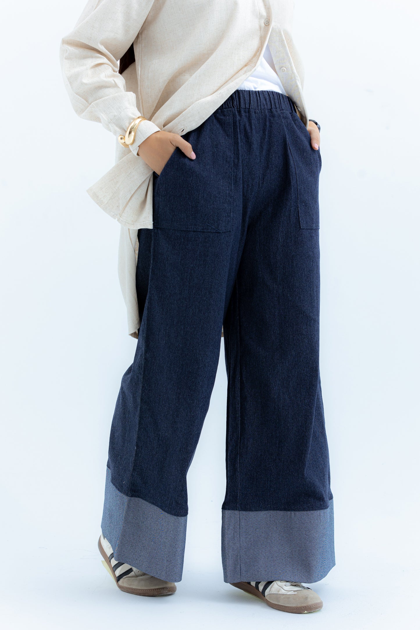 Navy Jeans
