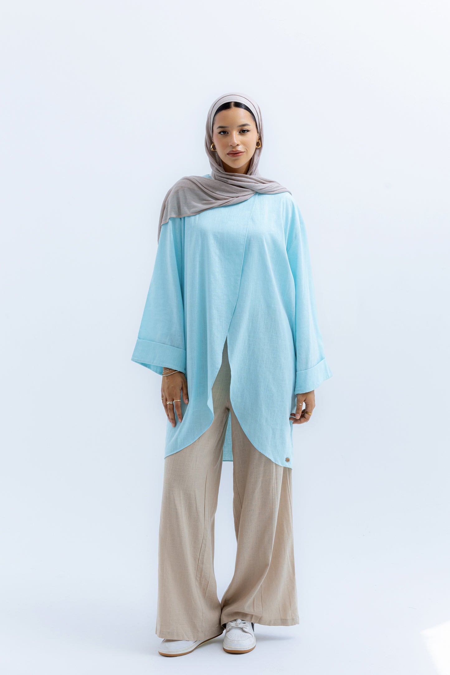 Tropical tide top