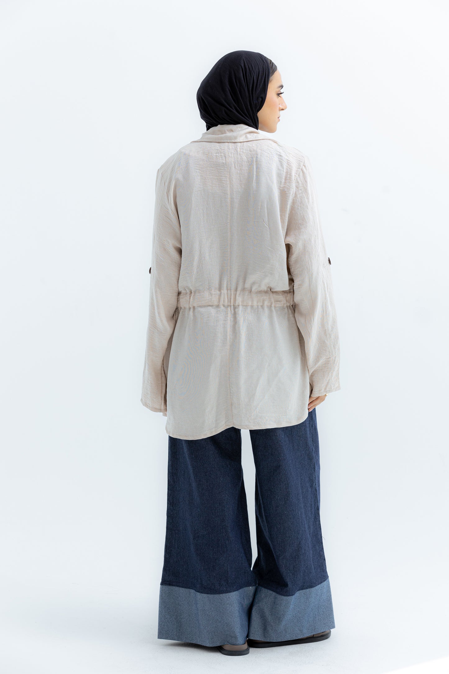 Sand pocket jacket