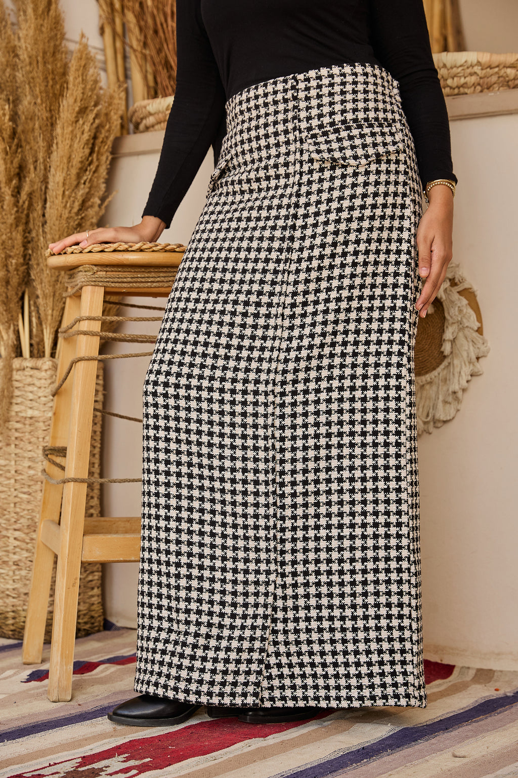 The Stitch Skirt - Black and White