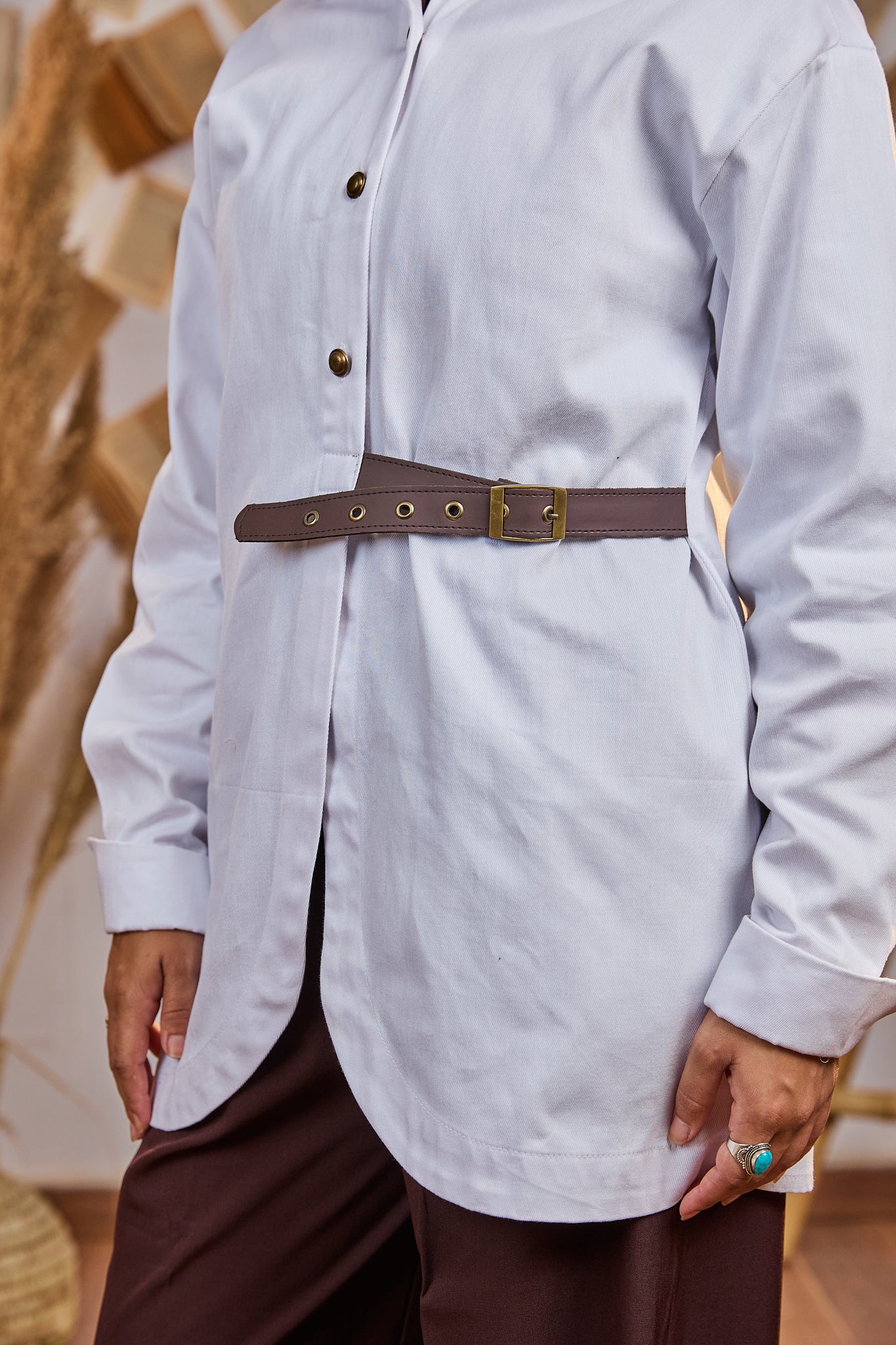 Winter Side Belt Shirt - White