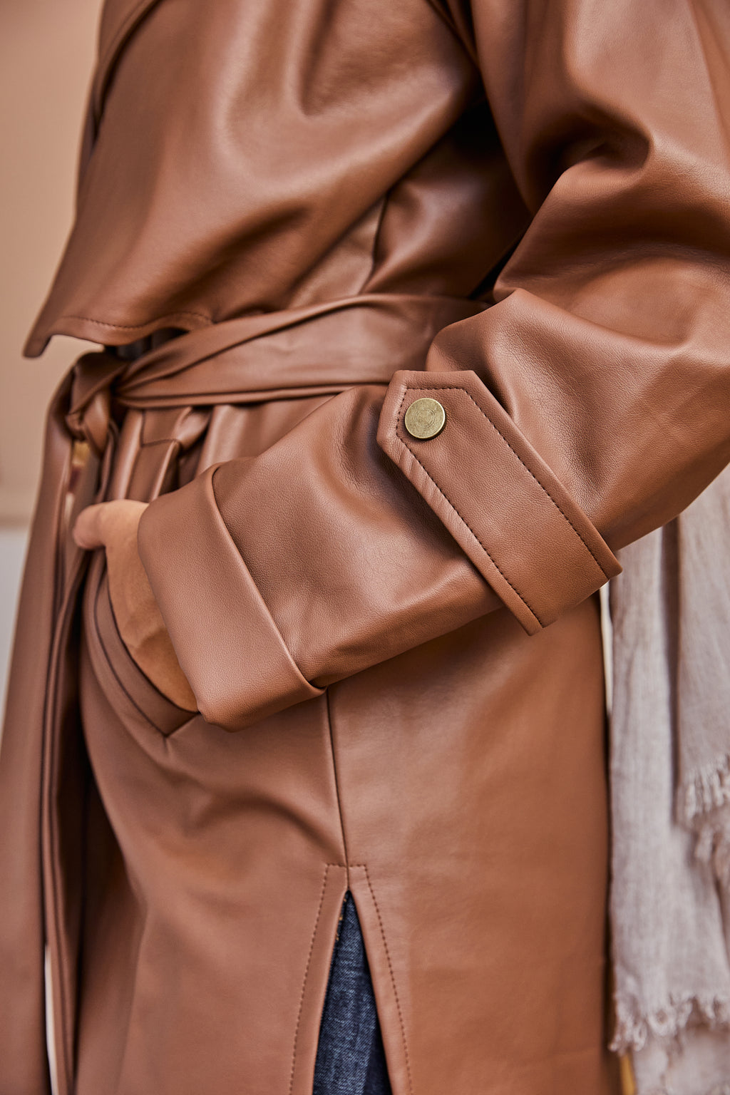 The Classic Leather Coat - Brown
