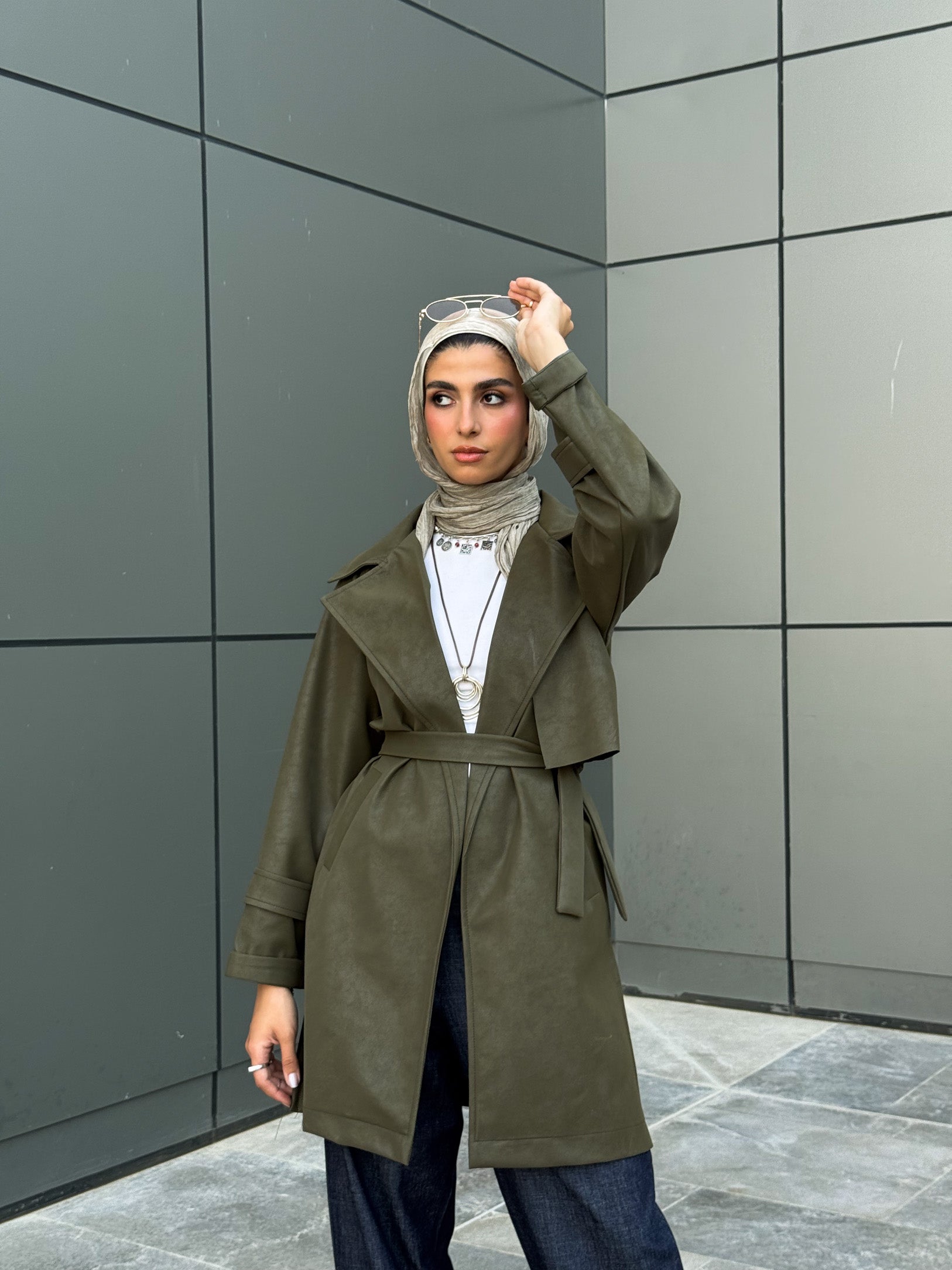 The Classic Leather Coat - Olive