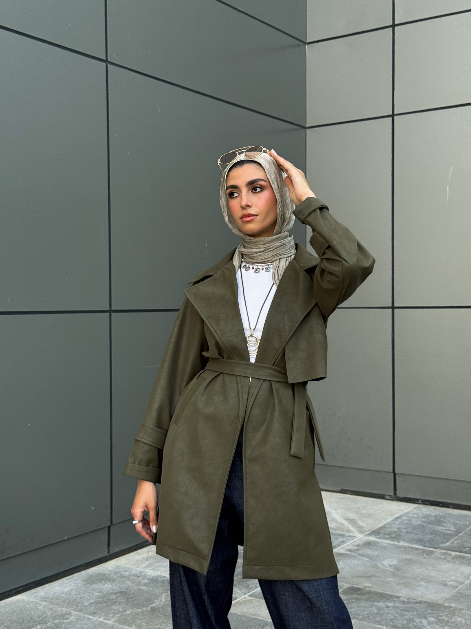 The Classic Leather Coat - Olive
