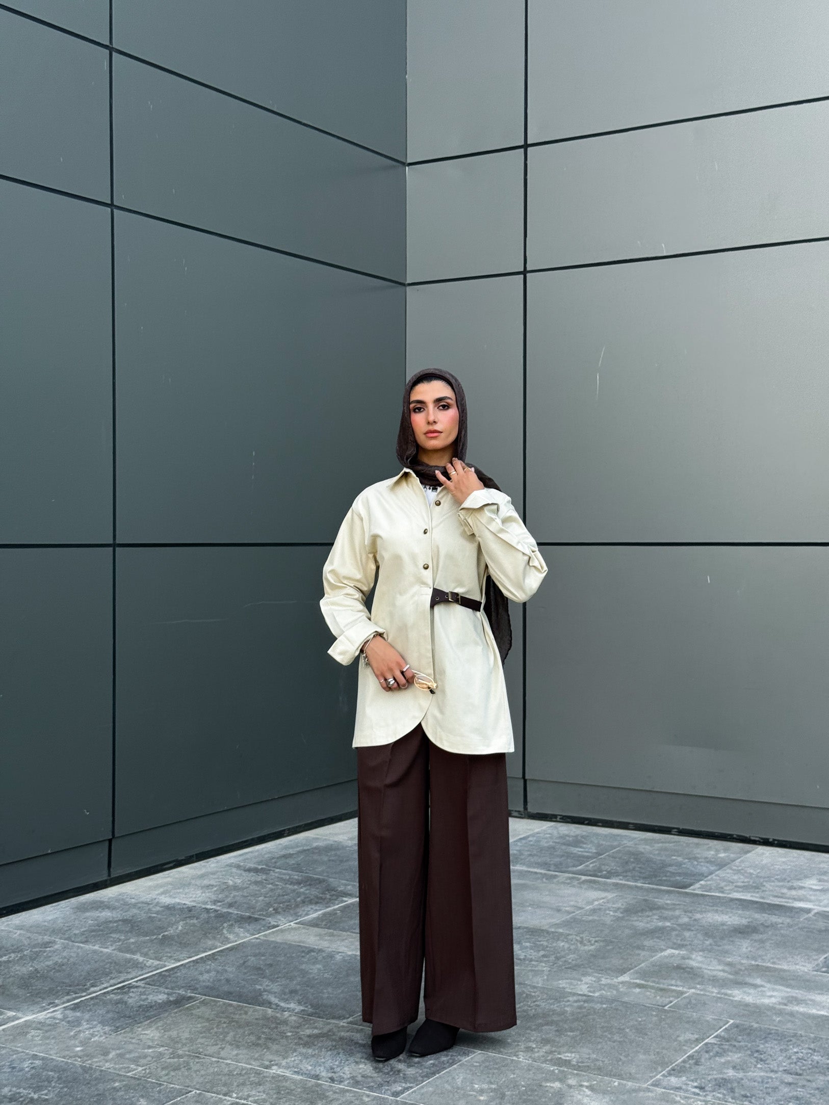 Side belt shirt - Beige