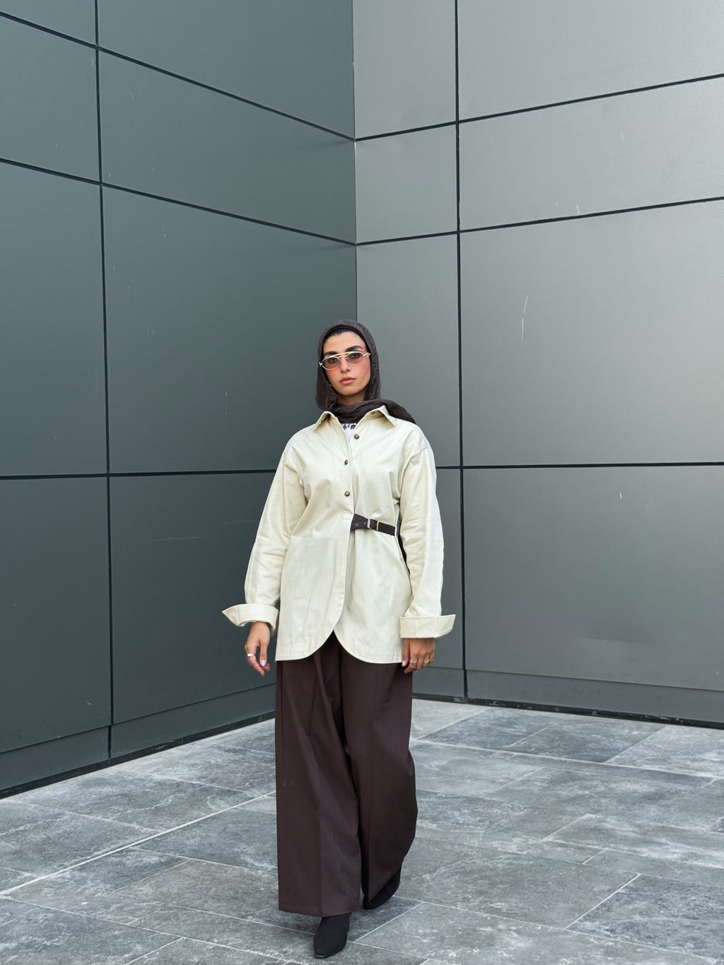 Side belt shirt - Beige