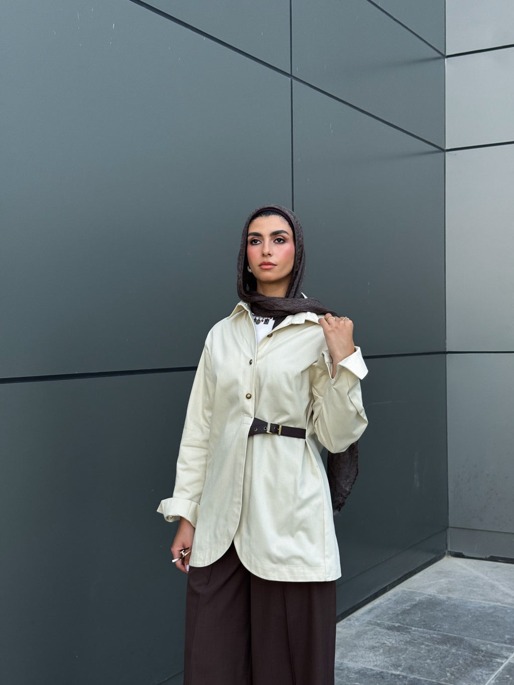 Side belt shirt - Beige