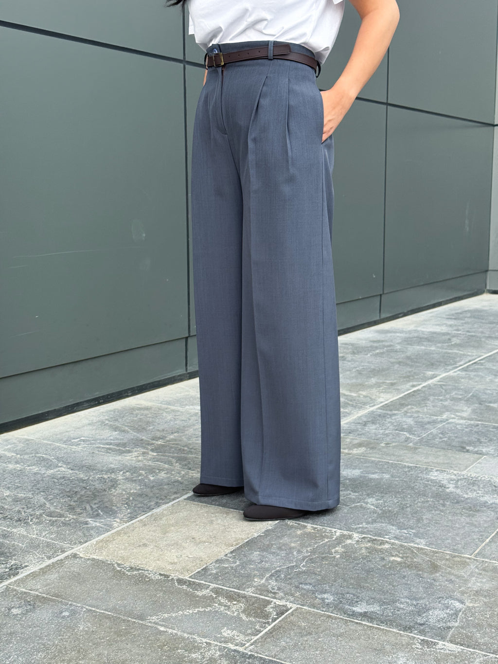 Tailored Classic pants With Belt- Grey