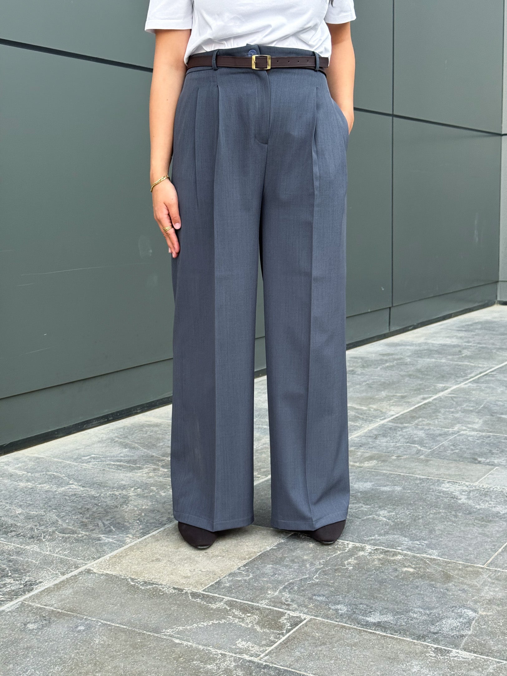 Tailored Classic pants With Belt- Grey