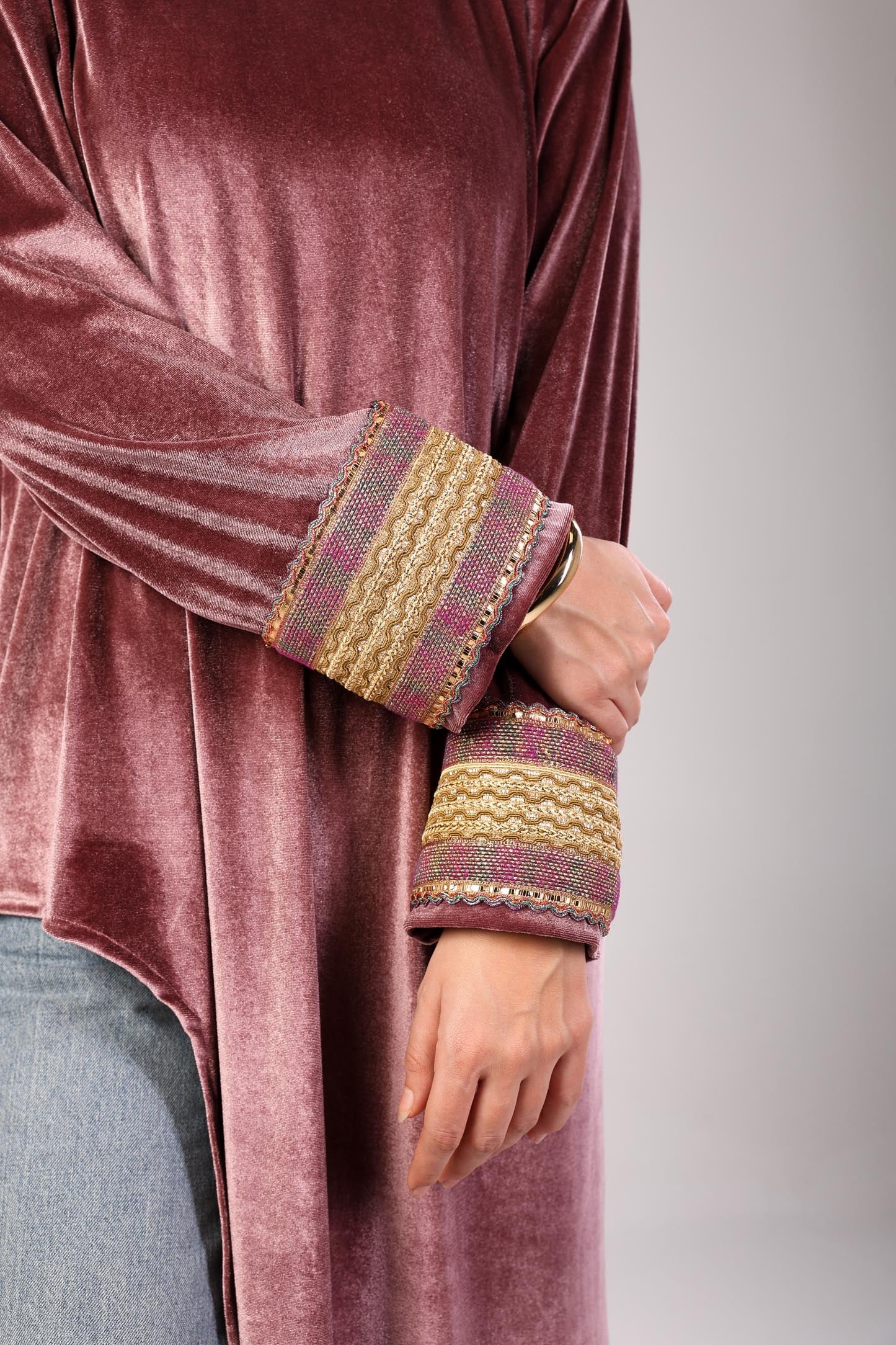 ارين - بنفسجي