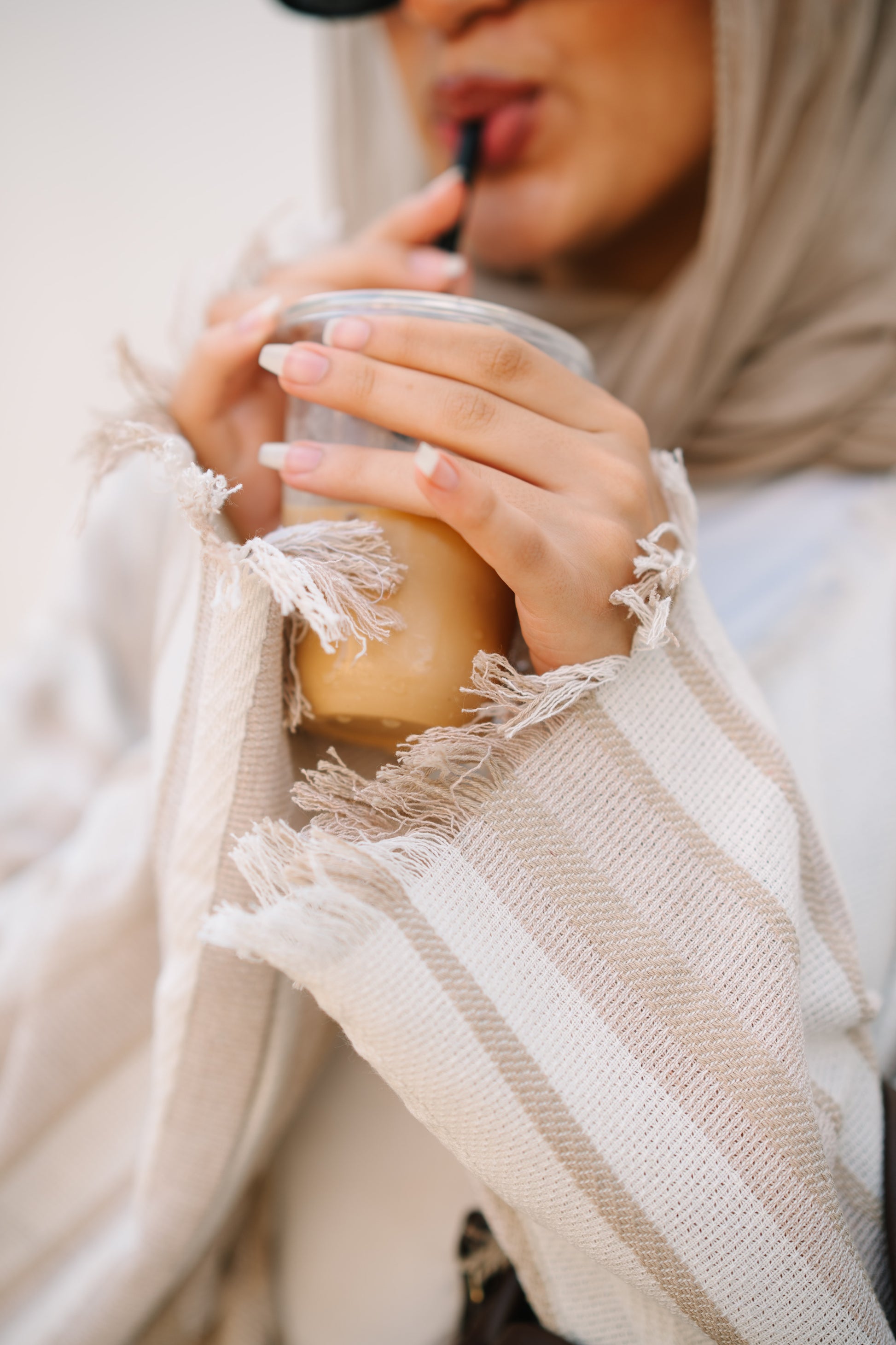 Flowy Breeze Cardigan - Shades Vanilla